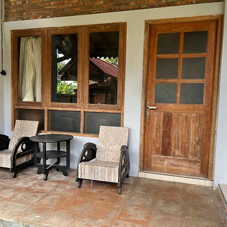 מגלאנג Saka Homestay Boutique & Cafe מראה חיצוני תמונה