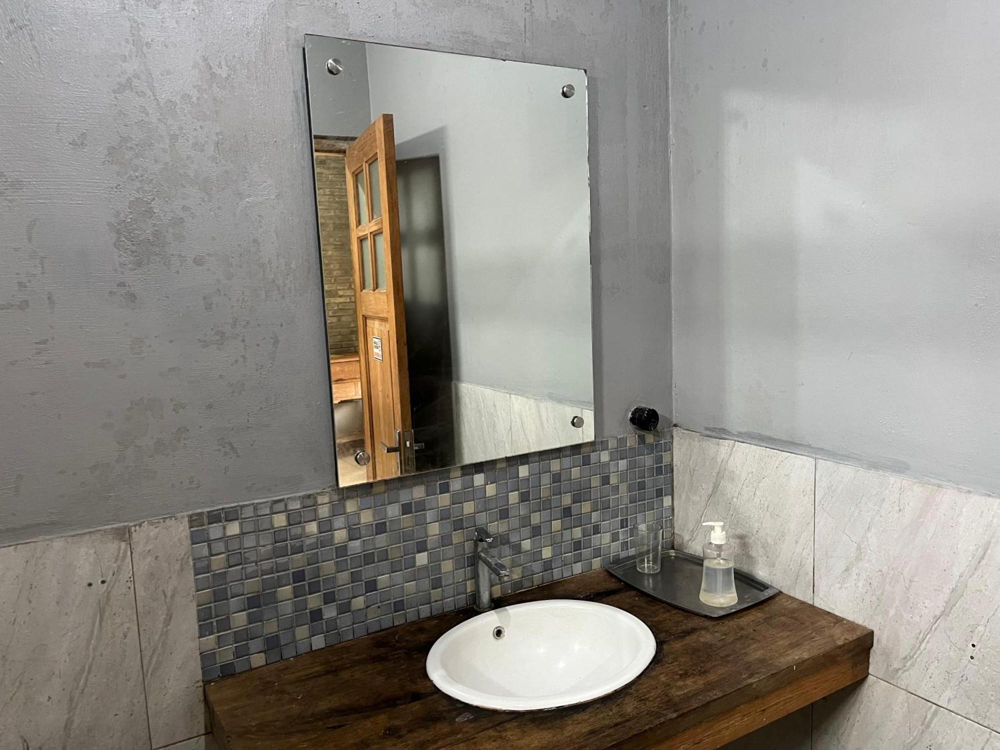 מגלאנג Saka Homestay Boutique & Cafe מראה חיצוני תמונה