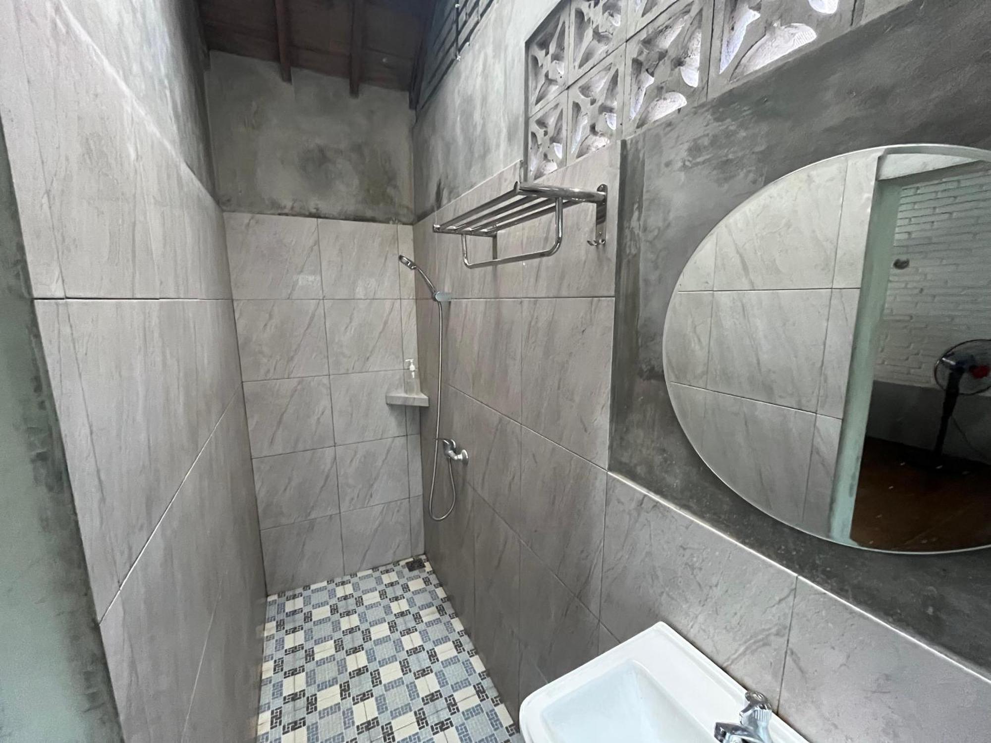 מגלאנג Saka Homestay Boutique & Cafe מראה חיצוני תמונה